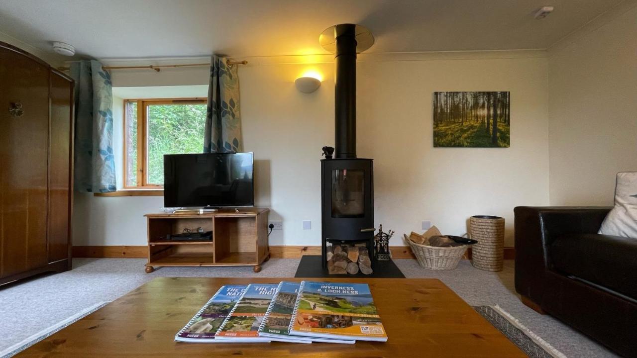 Kerrowdown Cottage-Self Catering For 4 In The Highlands Drumnadrochit Extérieur photo